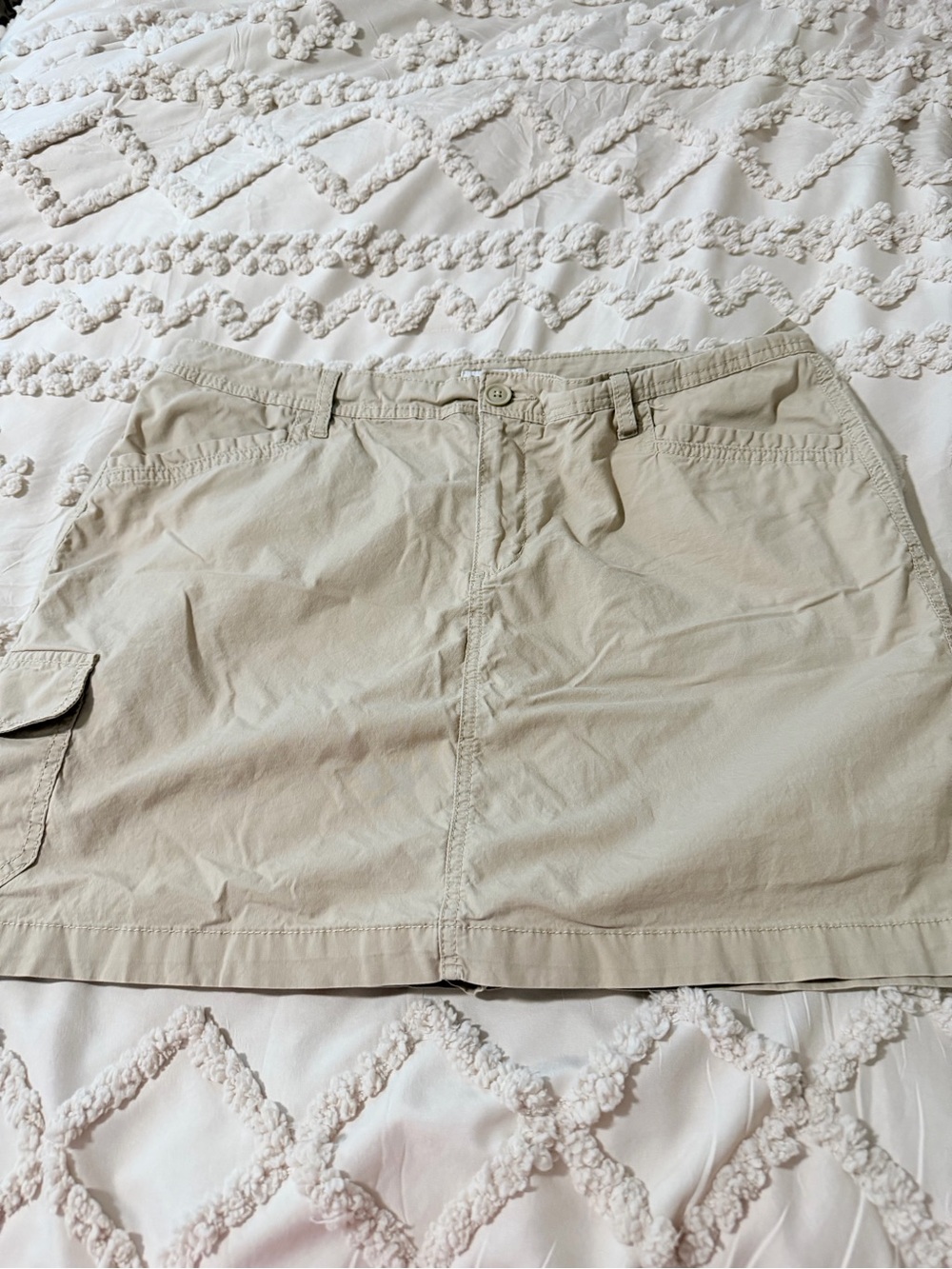St. John's Bay Khaki Cargo Skort